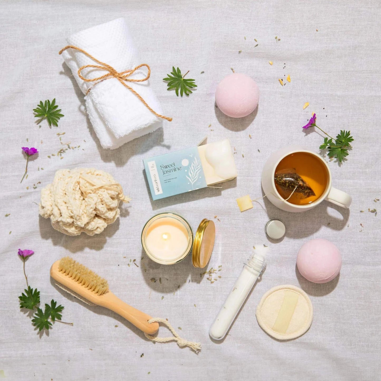 Set For Women Self Care Assortment Gift Box Relaxation Gift Collection Box For